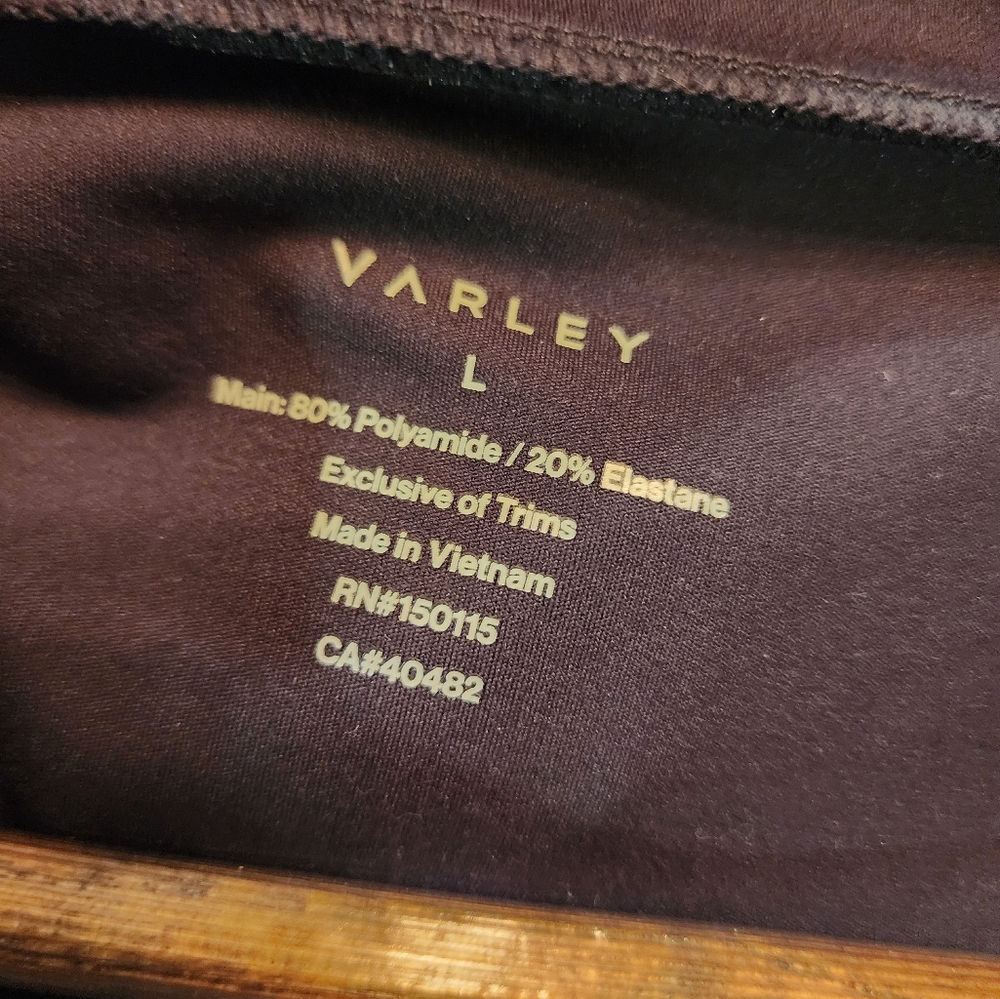 VARLEY Helena Mid Layer Top in Black Size L - Picture 6 of 7